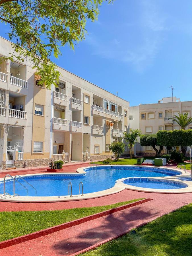 P.S. Apartment Τορεβιέχα Εξωτερικό φωτογραφία